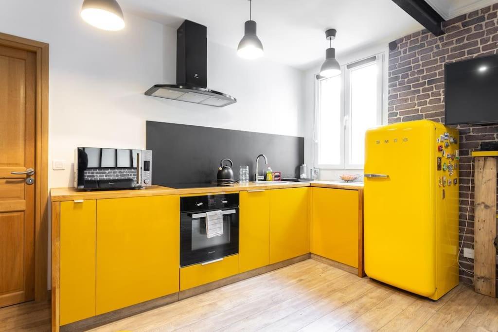 Charming One-Of-A-Kind Apartment. Сент-Уан Екстер'єр фото