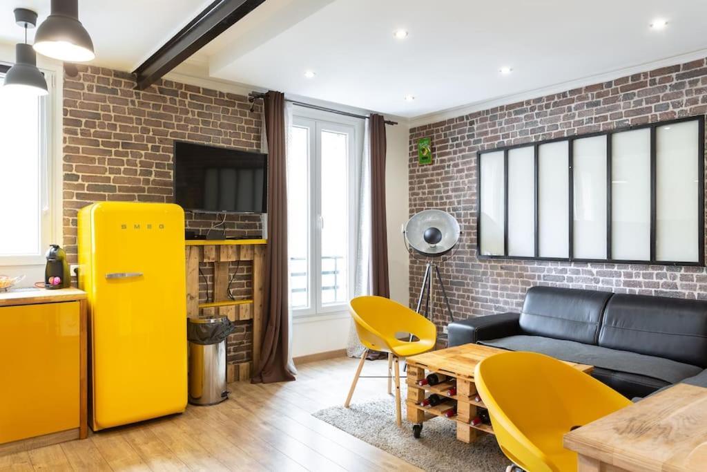 Charming One-Of-A-Kind Apartment. Сент-Уан Екстер'єр фото